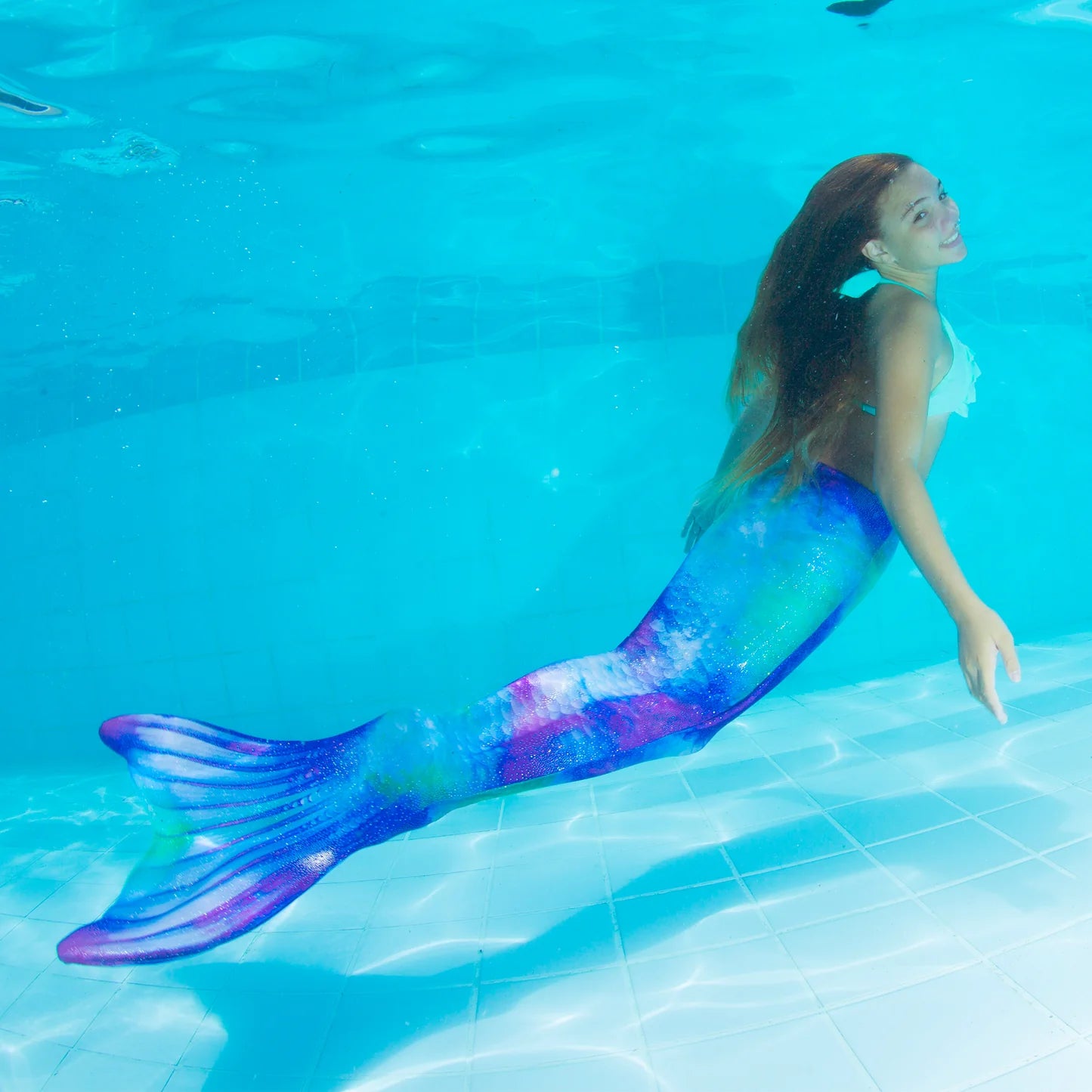 Finfun Watercolor Waves Mermaid Tail Size M