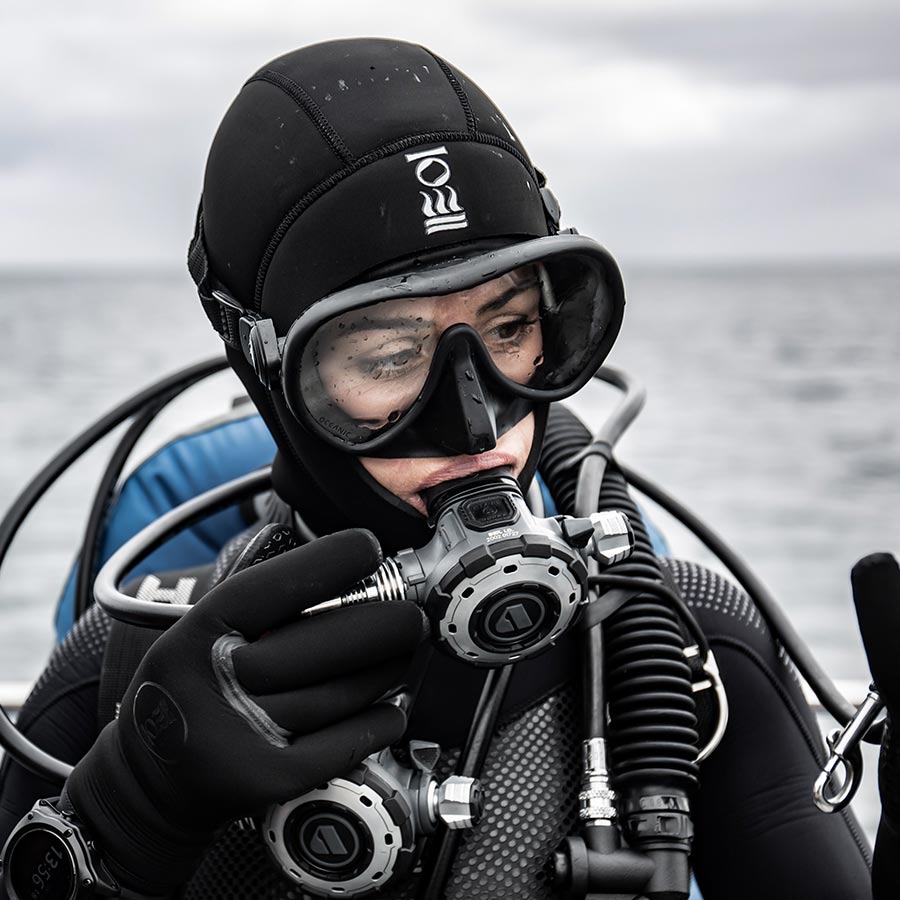 FOURTH ELEMENT HOODED VEST 5/3MM