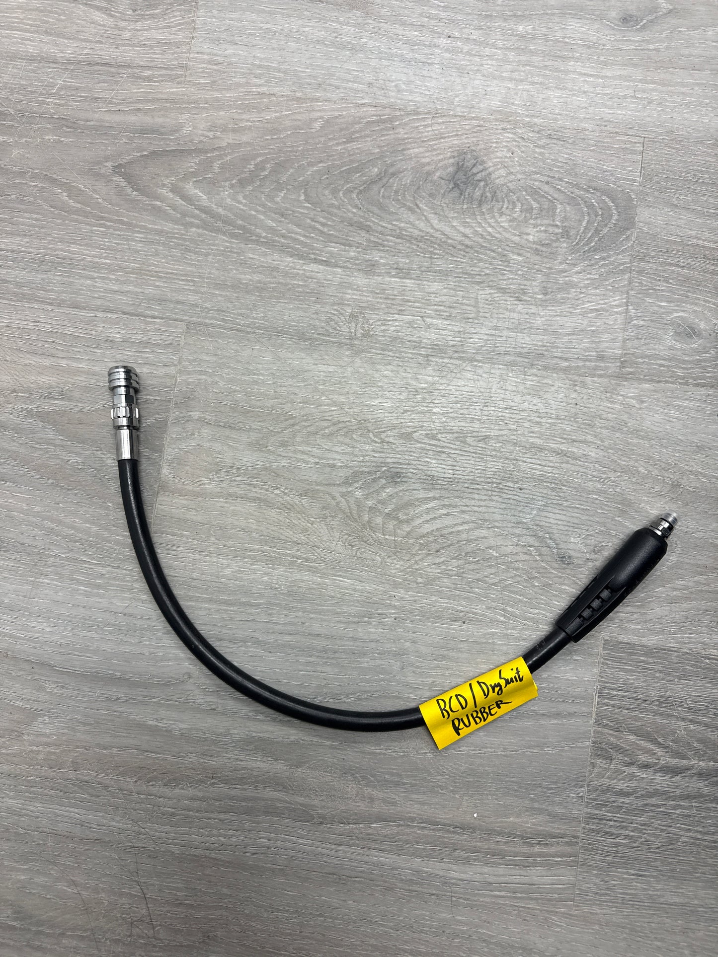 SCUBAPRO 23 INCH BCD/DRYSUIT RUBBER HOSE