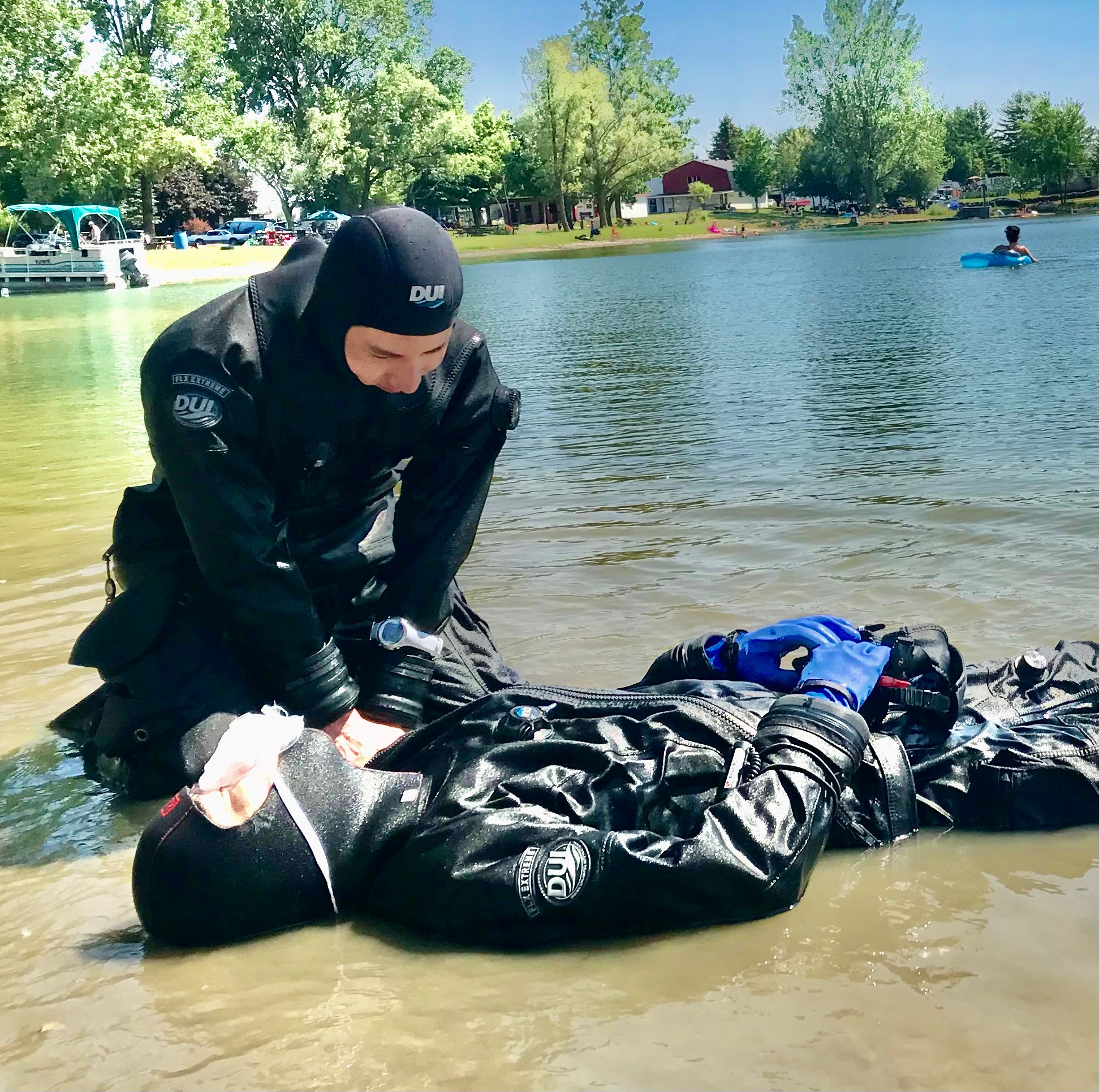 PADI Rescue Diver Course in Toronto – Rui Diving Centre