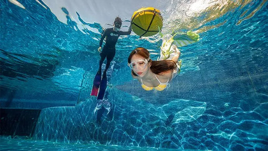 PADI Basic Mermaid Course in Toronto