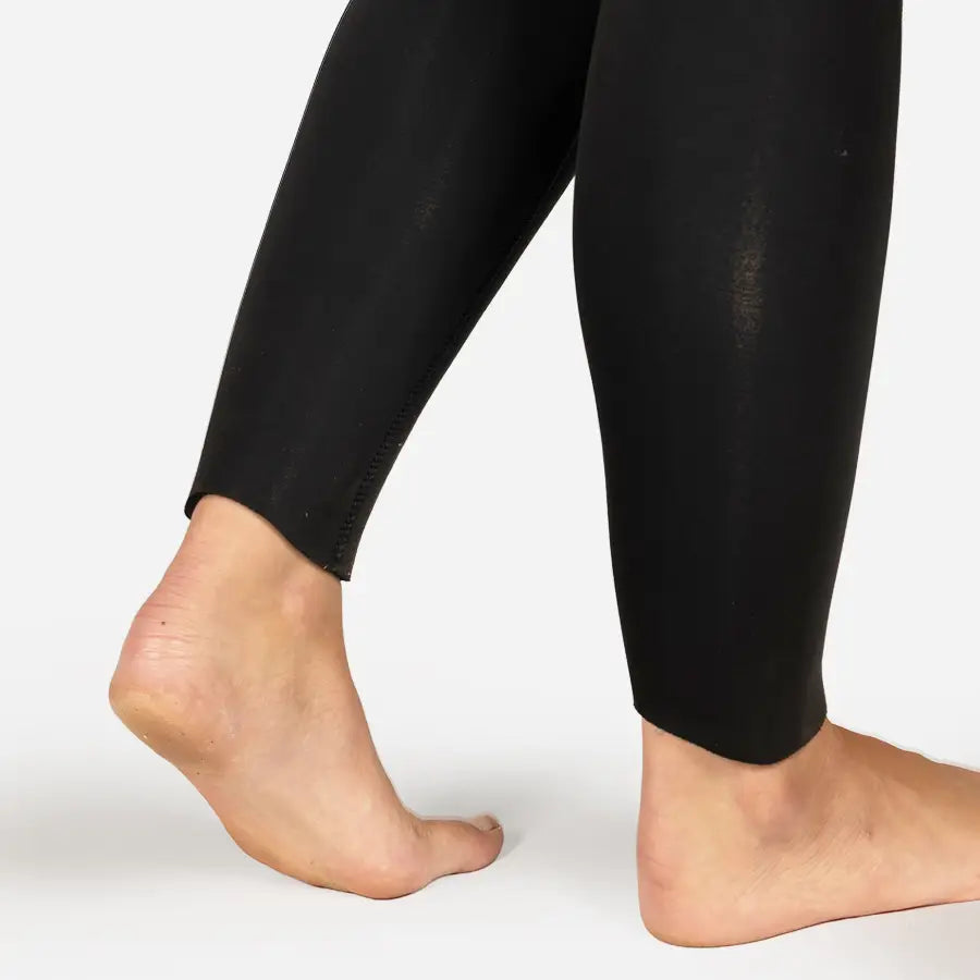 Fourth Element Women's Xenos Arc Wetsuit 5mm - Size XS